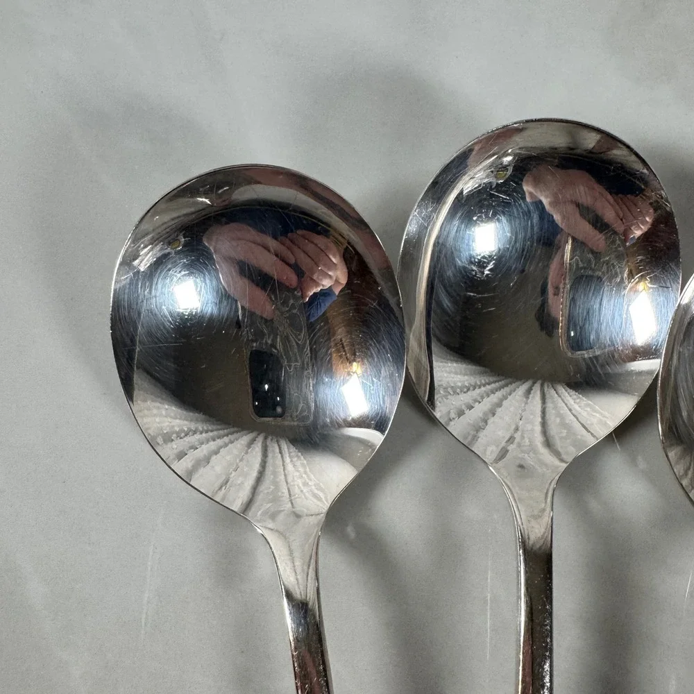 Set of 4 Oneida Simeon L & George H Rogers‎ Silver Plated Soup Spoons Lot 2